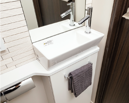 手洗いカウンター＆キャビネット