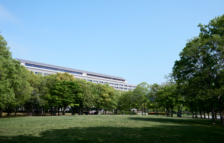 東公園